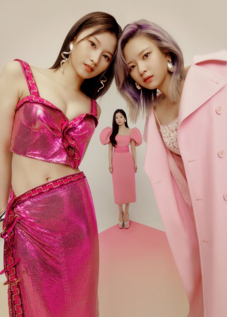 twice4.jpg
