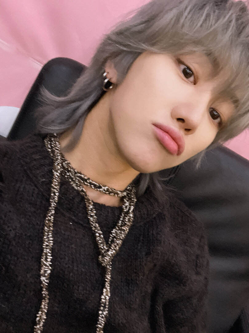 Weverse_0a528.jpg