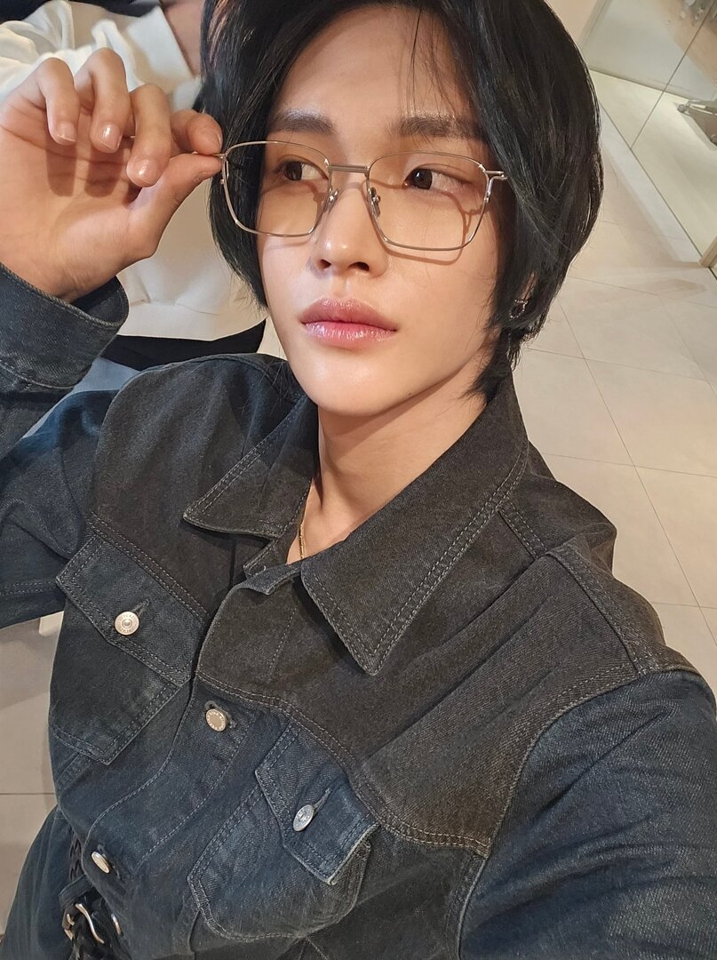 Weverse_1f241.jpg