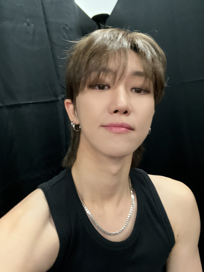 weverse_20231203174143.jpg