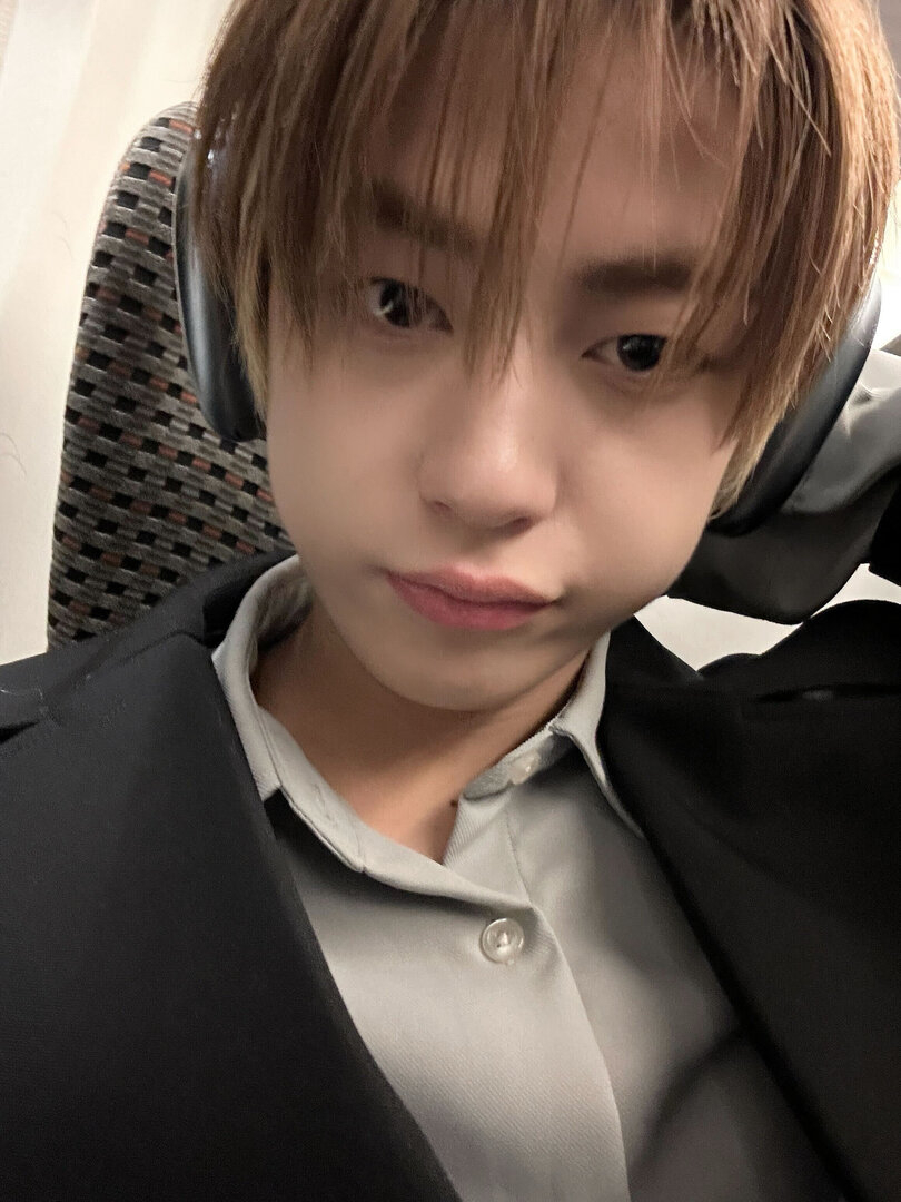 weverse_20231204095233.jpg