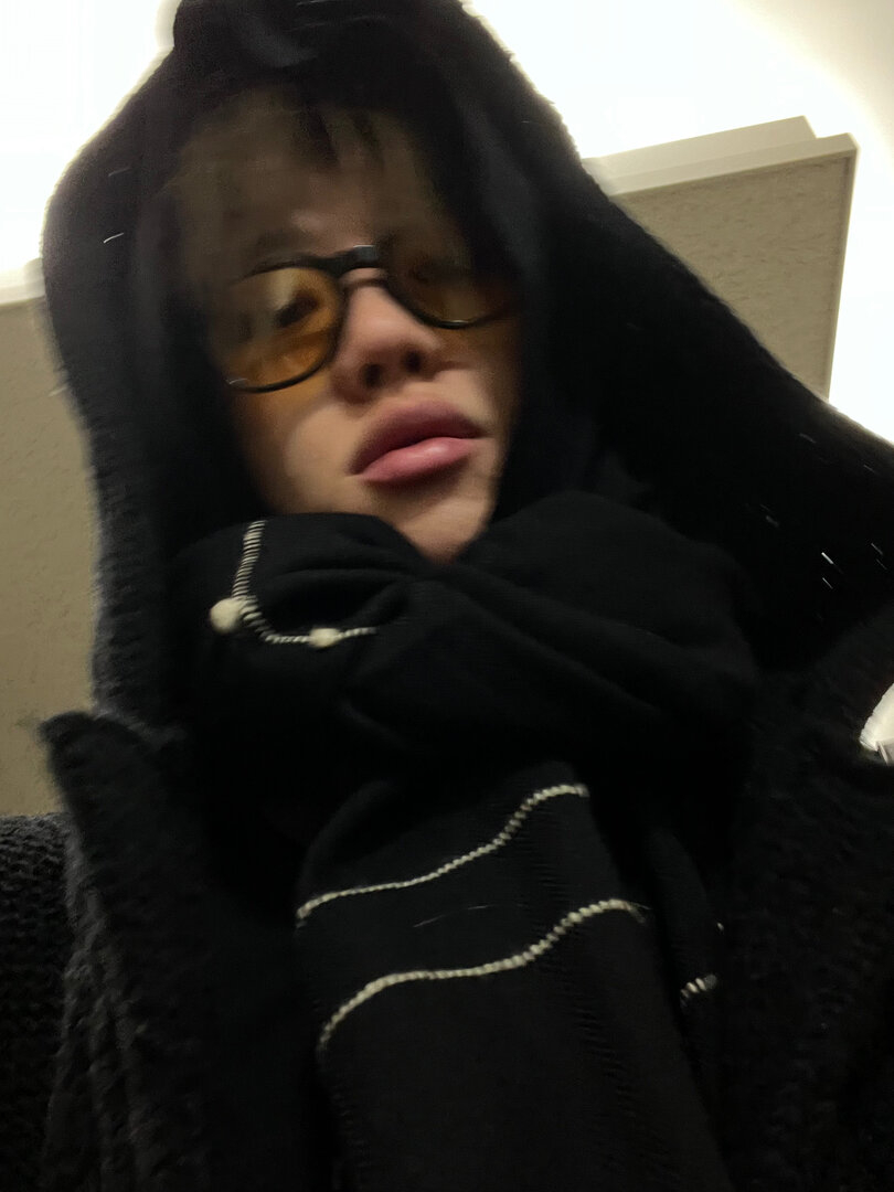 weverse_20231204095554-1.jpg