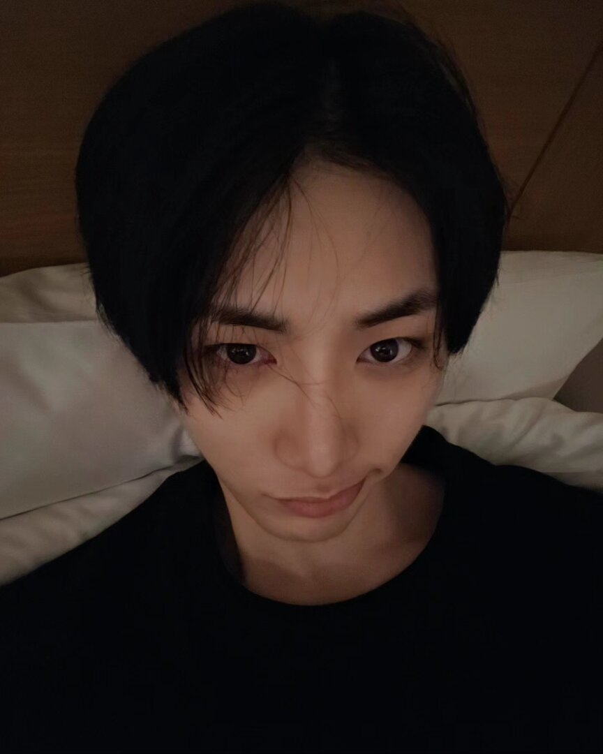 weverse_20231208103323-2.jpg