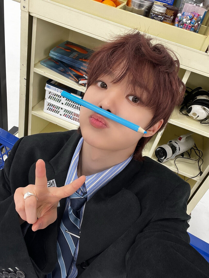 weverse_20231212091216-2.jpg