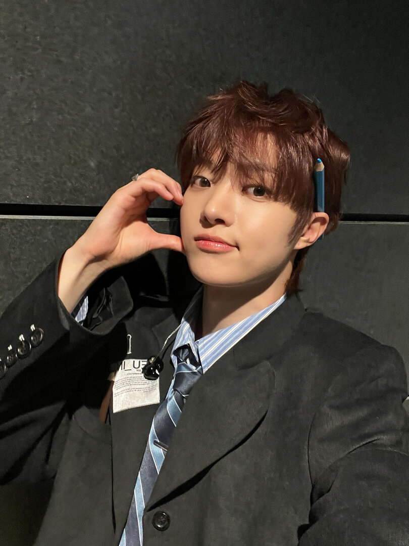 weverse_20231212091216-3.jpg