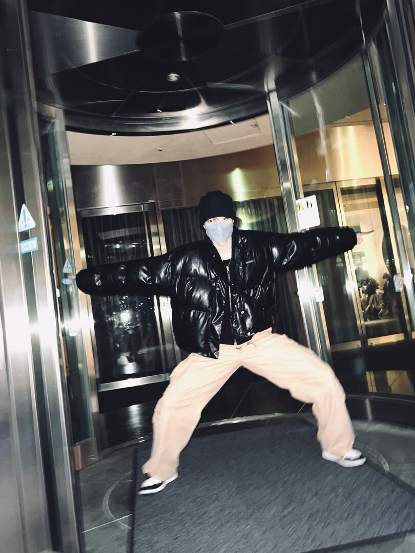 weverse_20240225130609-1.jpg