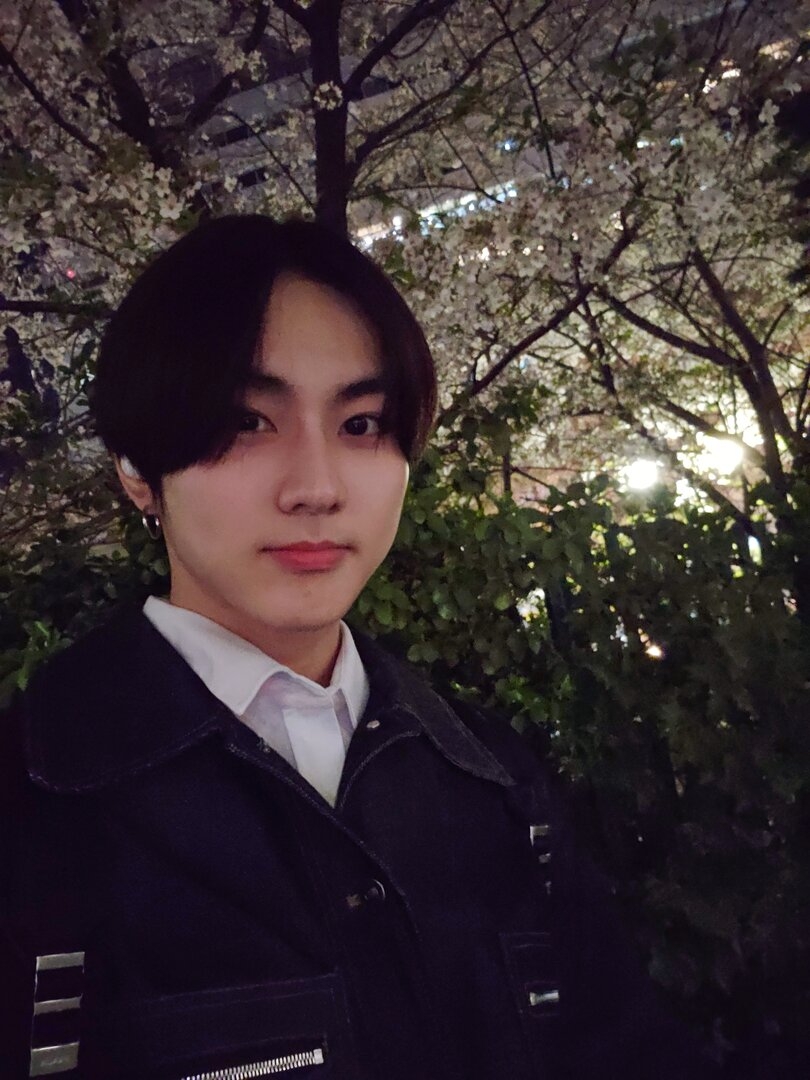weverse_20240408150639-1.jpg