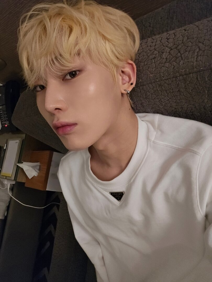 weverse_20240511115734.jpg