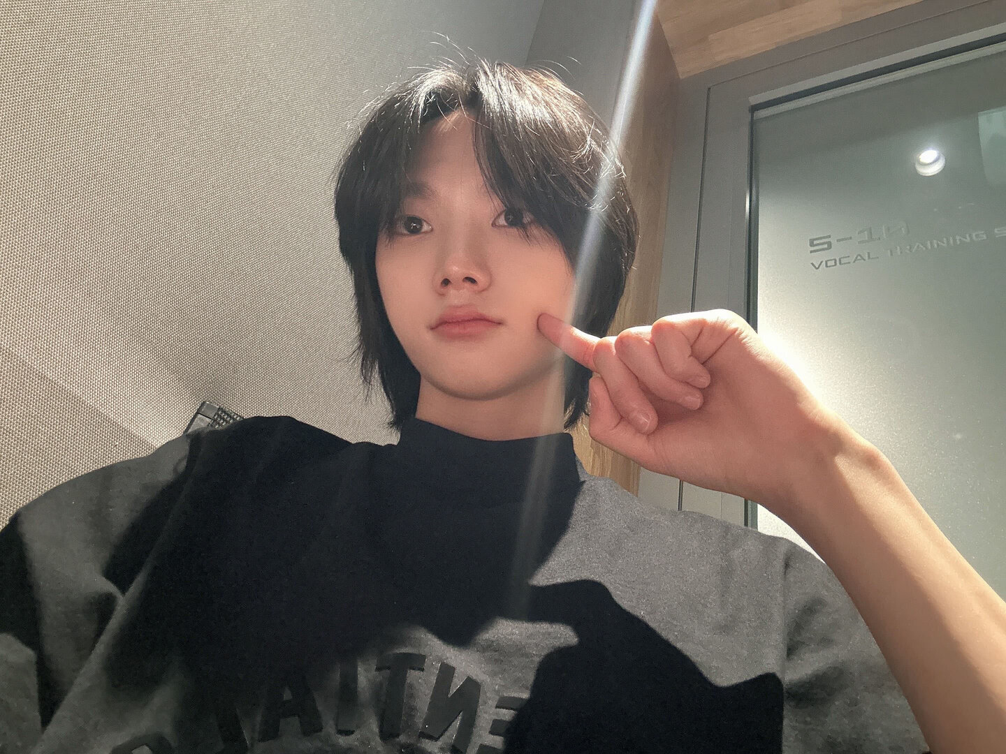 Weverse_7fa80.jpg