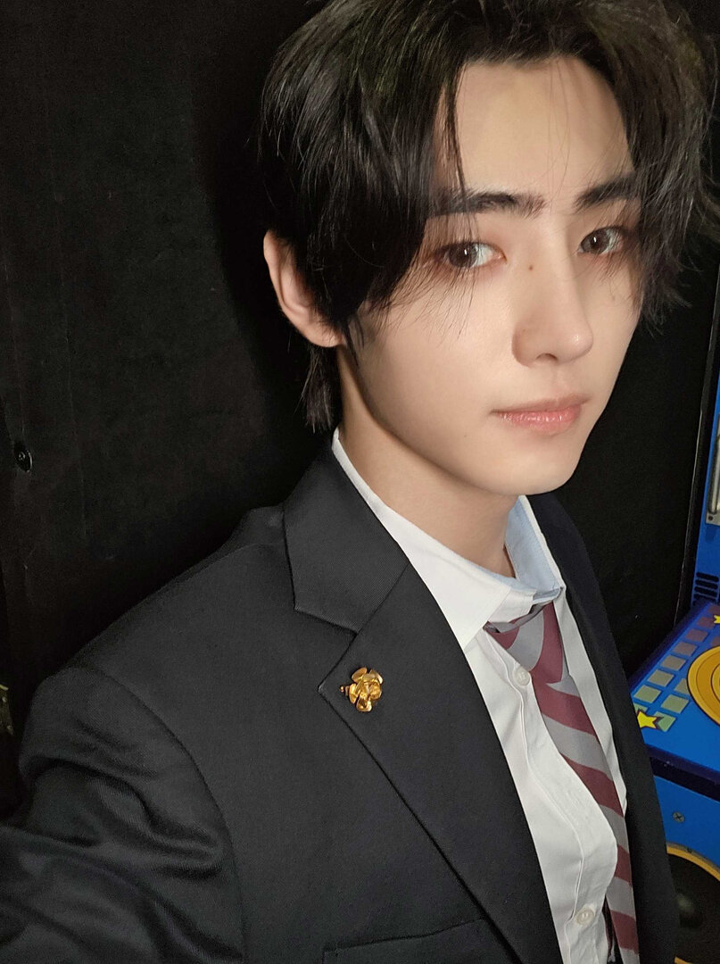 Weverse_88480.jpg