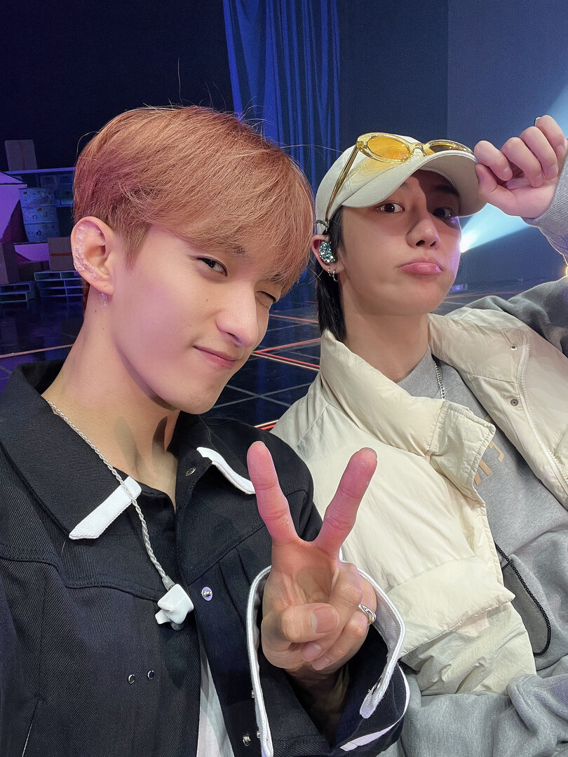 Weverse_df494.jpg
