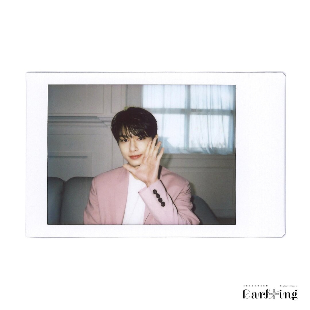 weverse_media_da09edf8e4d74d4aa440f2f44edaef5e692.jpg