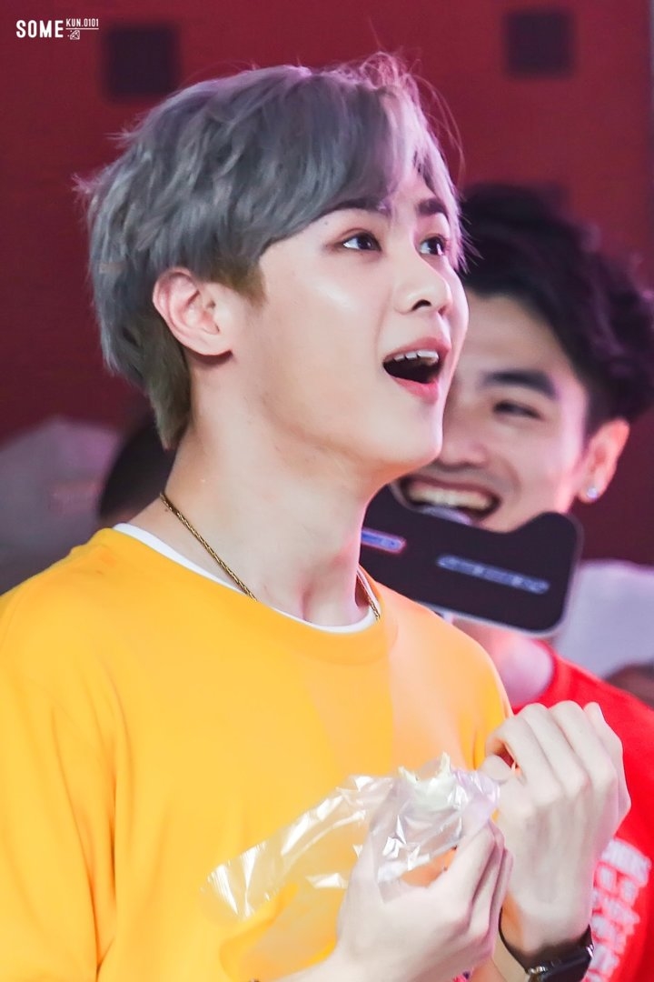 wooooow.jpg