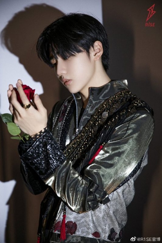 Yan-Xujia-533x800.jpg