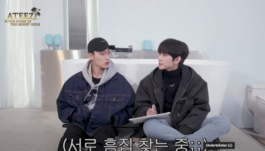 yeosang and san bathtub.PNG