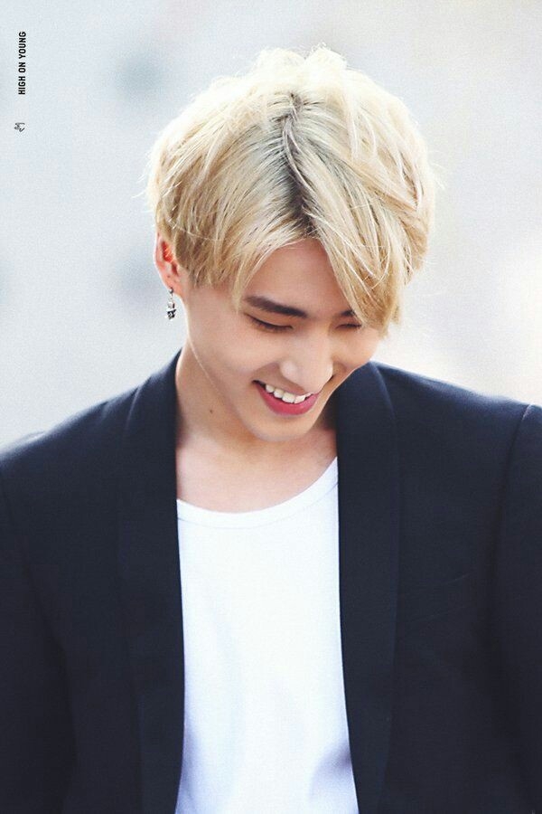 youngksmiledown.jpg