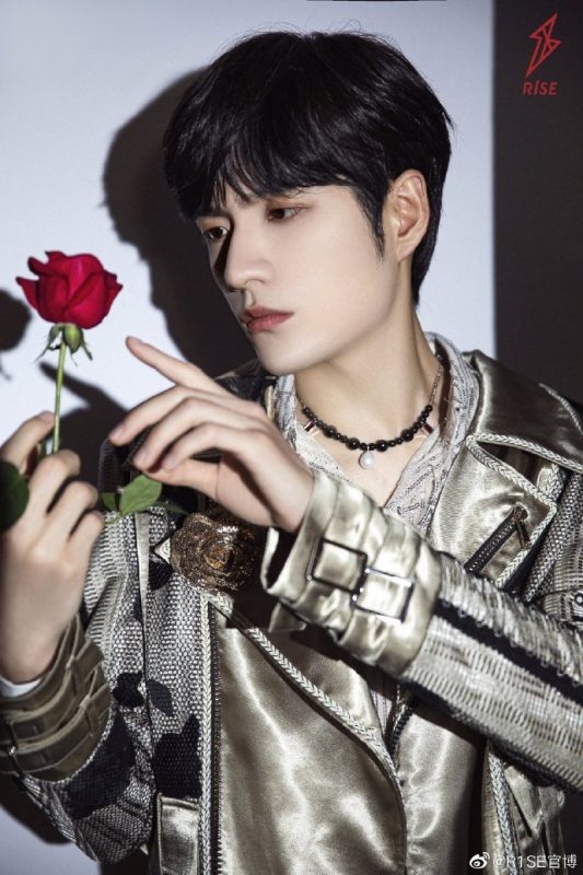 Zhang-Yanqi-533x800.jpg