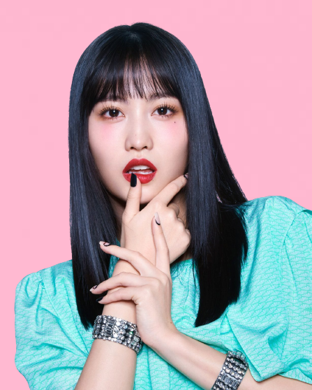 PHOTOPACK_TWICE__Allure_May_2020__by_HyeonWoo__10__MOMO-removebg-preview.png
