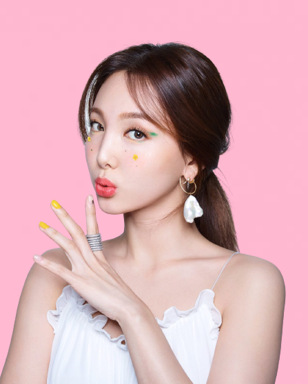 PHOTOPACK_TWICE__Allure_May_2020__by_HyeonWoo__6__NAYEON-removebg-preview.png