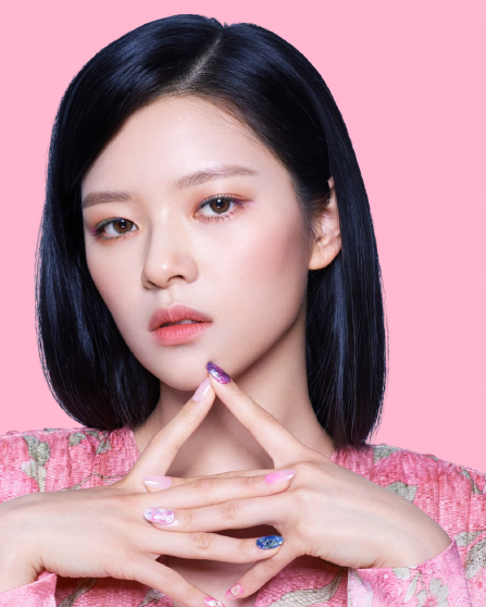 PHOTOPACK_TWICE__Allure_May_2020__by_HyeonWoo__4__JEONGYEON-removebg-preview.png
