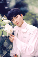 E%27LAST_Seung_Yeop_Day_Dream_promo_photo.png