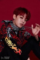 That necklace doe Chan.jpg
