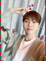 weverse_media_7d542d506ffa4bef8736c1e414c182d3357.jpg