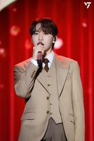 weverse_media_0c40aca7d2e44c94955f803433790ab4362.jpg
