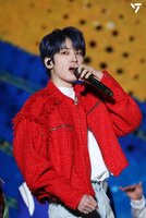 weverse_media_91bc3ba28fbb4df59ff729cecb5900be119.jpg