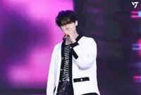weverse_media_497982e0d183444da1fcc733396b677a218.jpg
