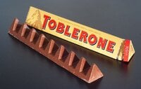1024px-Toblerone_3362.jpg