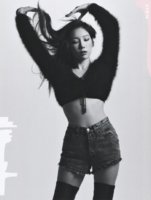 TAEYEON. Japan 1st Mini Album 'VOICE' BOOKLET [GGPM]-Scan_A03S (Preview).jpg