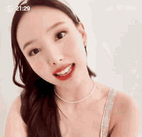 nayeon-hello.gif