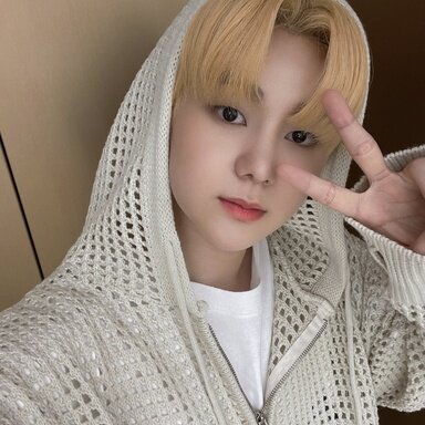 kpopsource.com