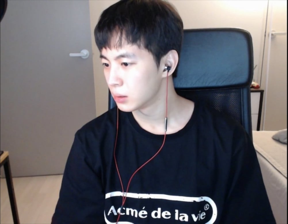 www.allkpop.com