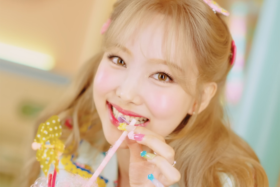 www.soompi.com