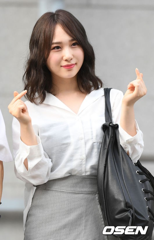 entertain.naver.com