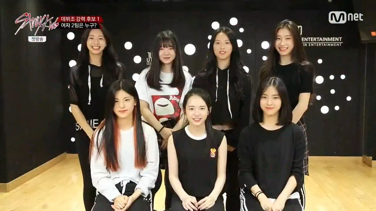 www.kpopstarz.com